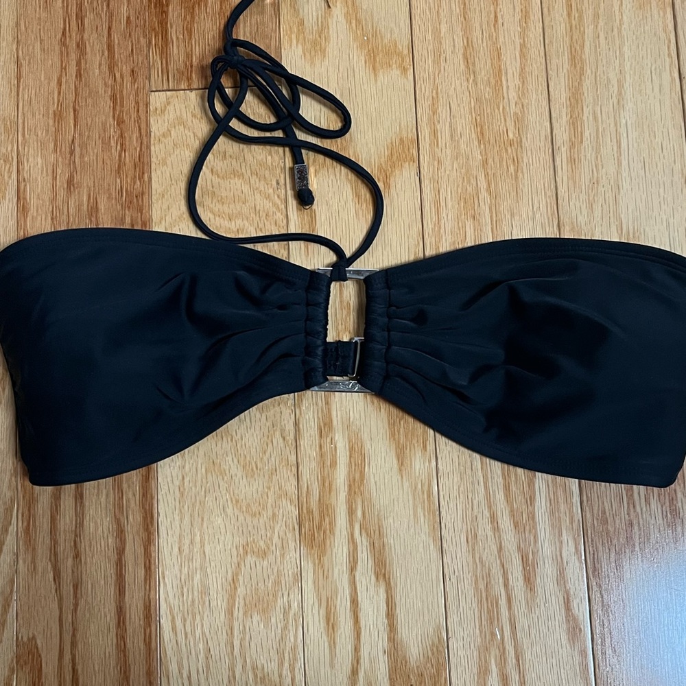Black bikini top